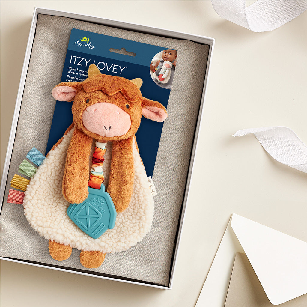 Itzy Lovey Plush & Teether Toy - Wyatt the Highland Cow